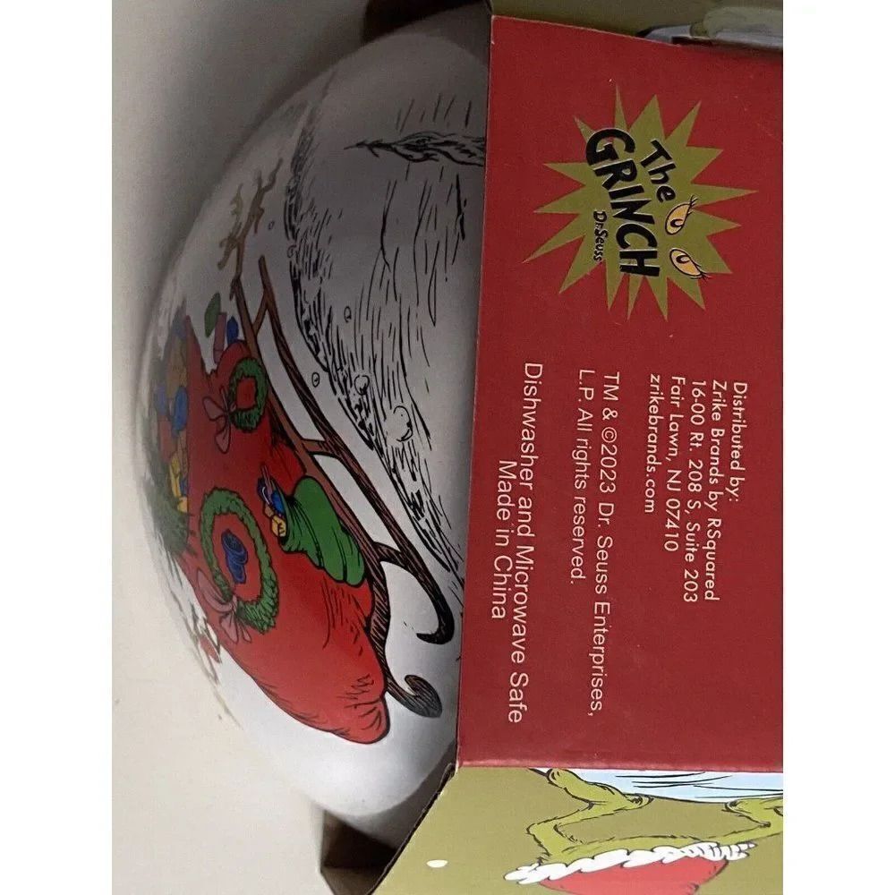 Dr Seuss The Grinch and Max Christmas RAMEN Noodle BOWL With Wood Chopsticks NEW - Picture 7 of 7